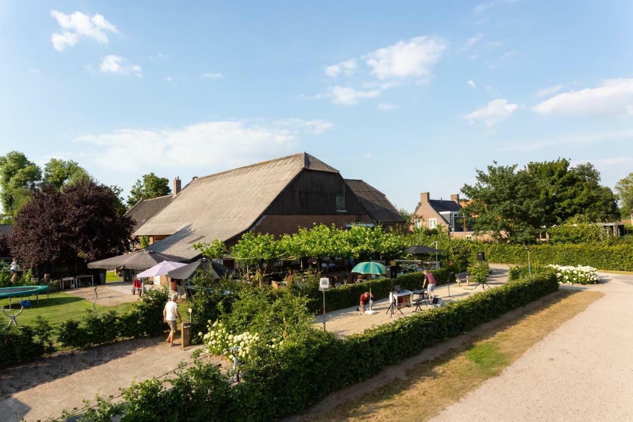 Vakantie Appartementen De Bonte Kraai Raamsdonk エクステリア 写真